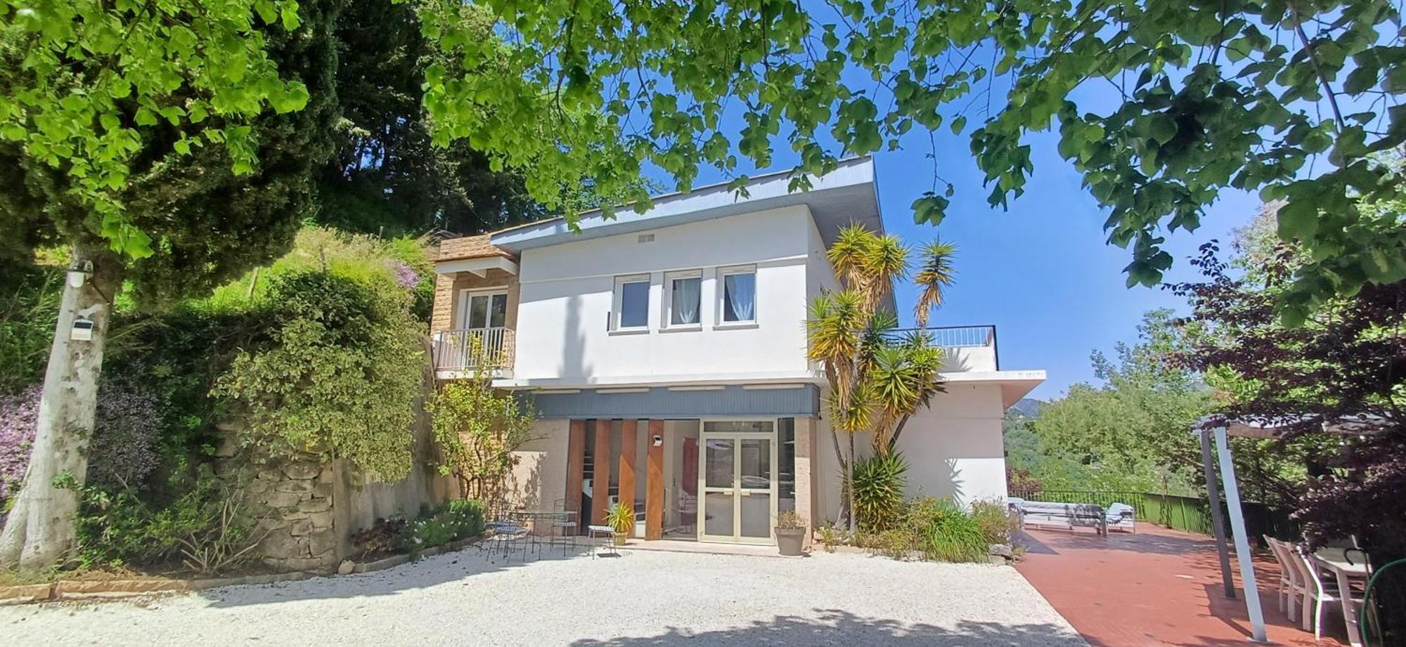 Le Domaine De La Feuilleraie Bed & Breakfast Coaraze Dış mekan fotoğraf