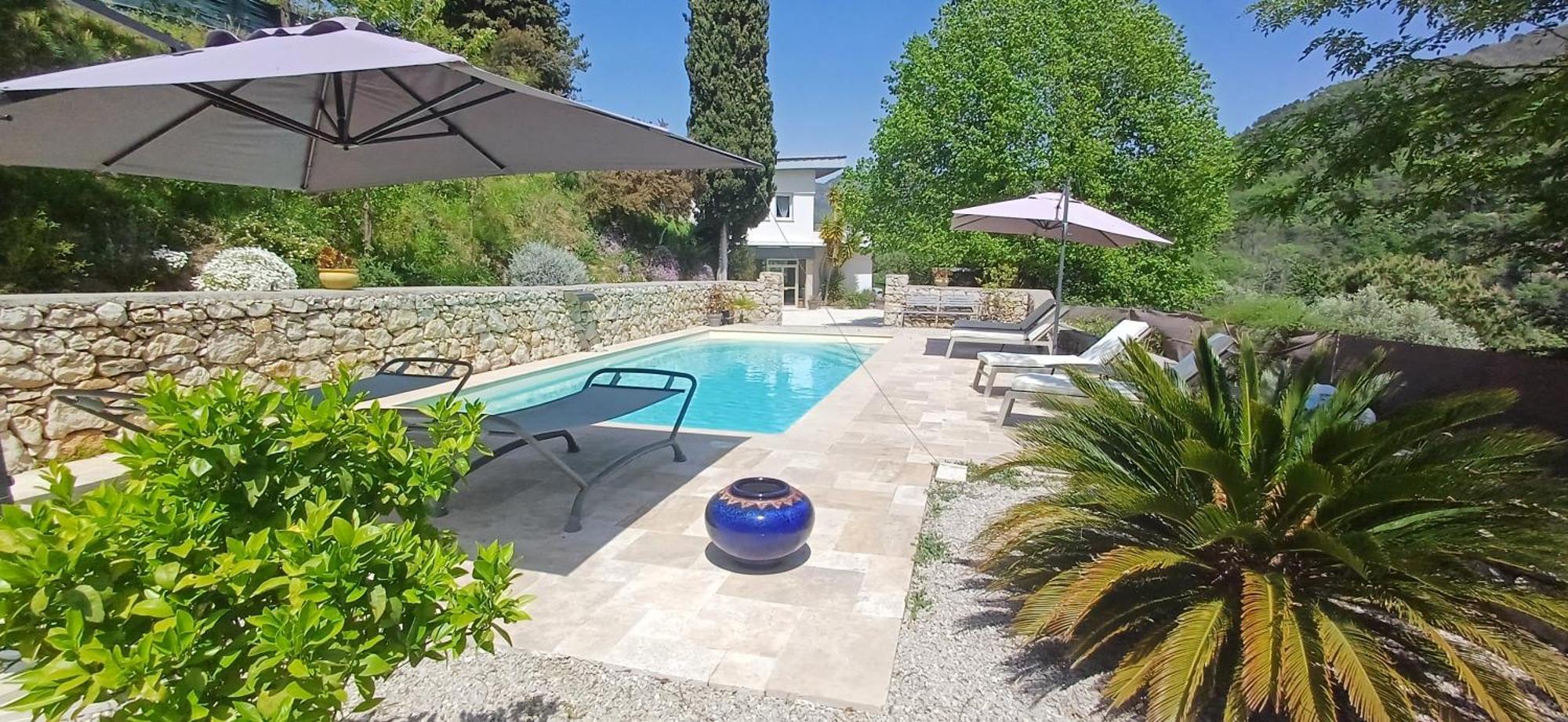 Le Domaine De La Feuilleraie Bed & Breakfast Coaraze Dış mekan fotoğraf